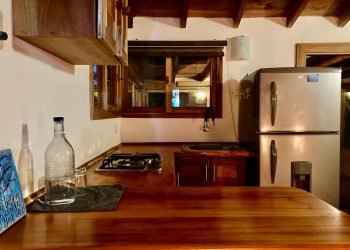 e52070b0-e7a1-4b06-bbee-0718bb221bb2